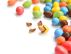 שוקולד וקישוטי שוקולד